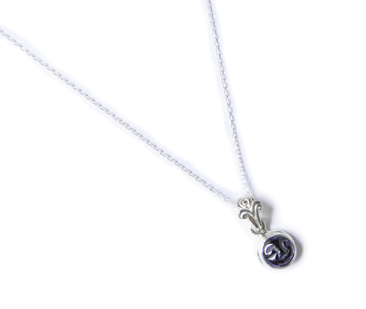 ◎[SILVER925]幸せを呼ぶにっこり顔のガーネットのシルバーネックレス(直径8mm）・シルバーチェーン付ー天然石パワーストーンアクセサリー