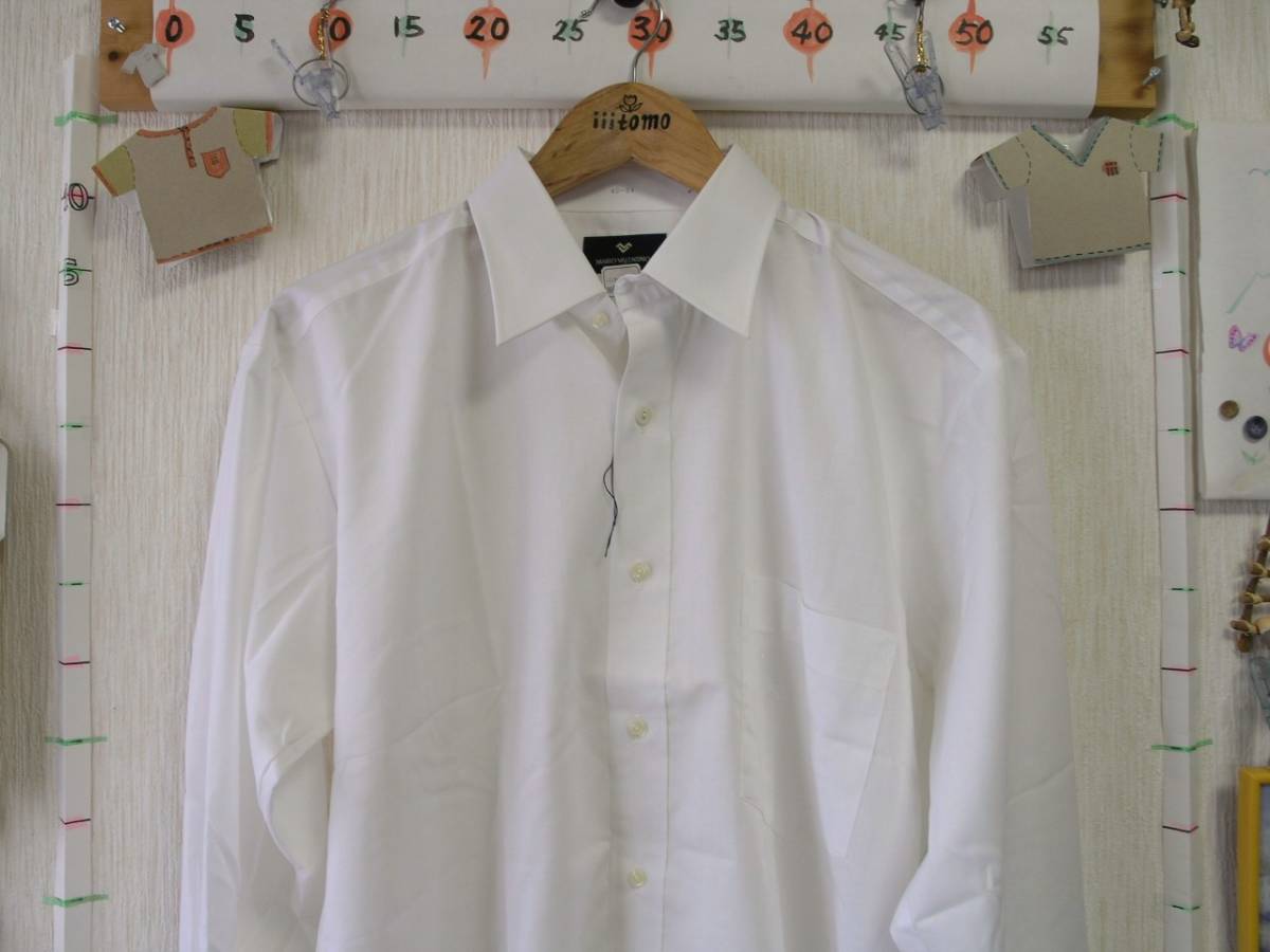 ♪服3570♪ 長袖 麻混の白いワイシャツ MARIO VALENTINO マリオバレンチノ 麻20％ 40-84 軽い汚れ ～iiitomo～の画像1