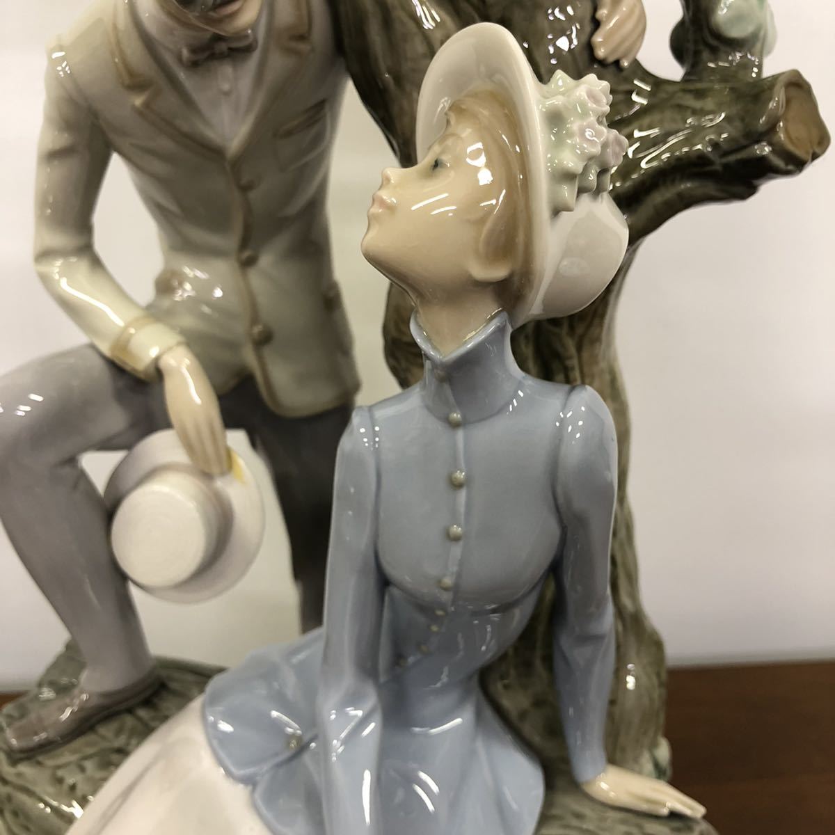 【美品】LLADRO リヤドロ フィギュリン 『見つめ合う紳士と貴婦人』 置物 陶器人形 44cm_画像5