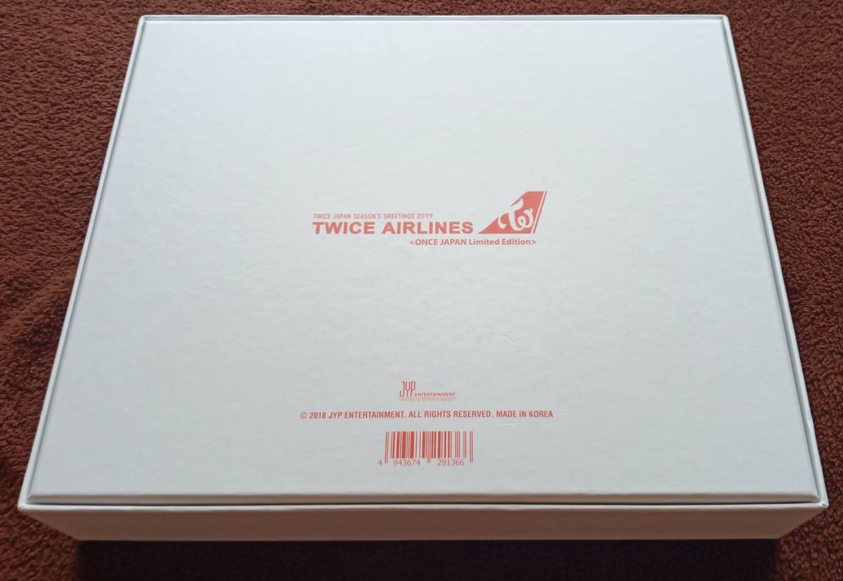 TWICE JAPAN SEASON'S GREETINGS 2019 「TWICE AIRLINES」 FULL PACKAGE -ONCE JAPAN LIMITED EDITION-◆RANDOM PHOTO CARD:MINA◆送料込み