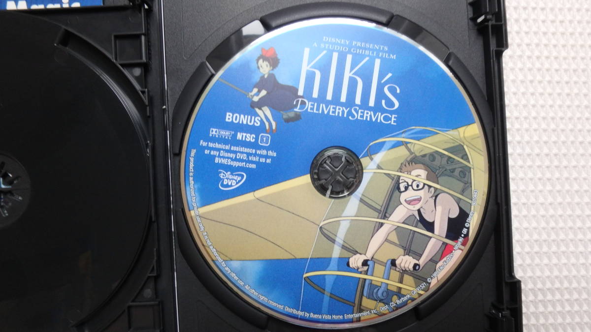 ●STUDIO GHIBLI KIKI'S DELIVERY SERVICE + BONUS DISK 魔女の宅急便 リージョンコード1 region code 1 英語版 English 日本語音声あり●