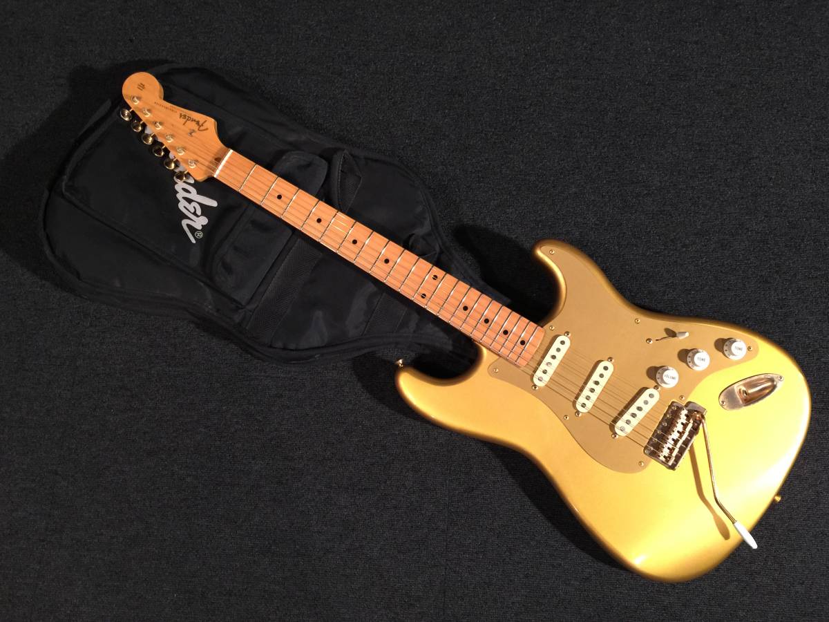 No.090820　レア！ Order Fender Japan ST57 AII GOLD/M MADE IN JAPAN 富士弦楽器製　メンテナンス済み！ EX_画像1