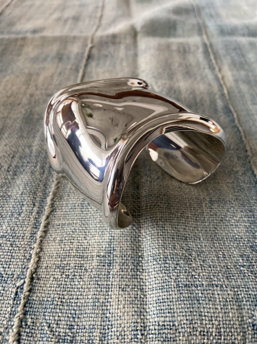 Vintage Tiffany Co 1978年製 Elsa Peretti Bone Cuff ビンテージ ティファニー ボーンカフ 左手用 Tiffany シルバー エルサペレッティ Buyee Buyee Japanese Proxy Service Buy From Japan Bot Online Vintage Tiffany Co 1978年製 Elsa Peretti Bone Cuff ビンテージ ティファニー ボーンカフ 左手用 Tiffany シルバー エルサペレッティ Buyee Buyee Japanese Proxy Service Buy From Japan Bot Online