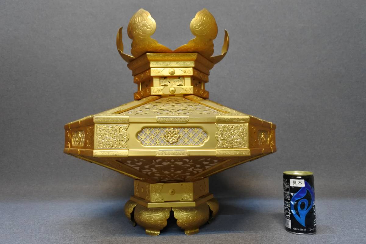 収集品 本金メッキ 六角型菱灯籠 寺院用 仏具(200922TS Y)751 M