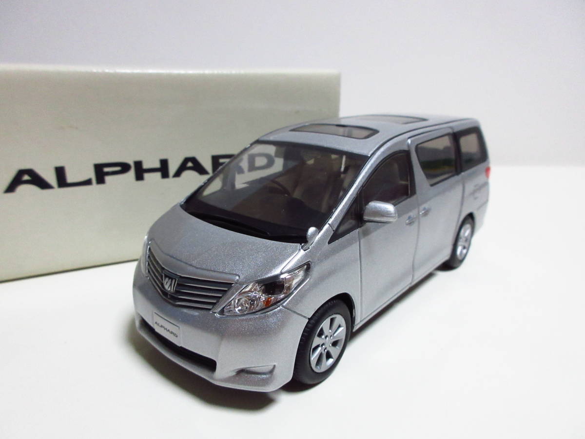 1/30 トヨタ アルファード ALPHARD 20系 前期 カラーサンプル 非売品