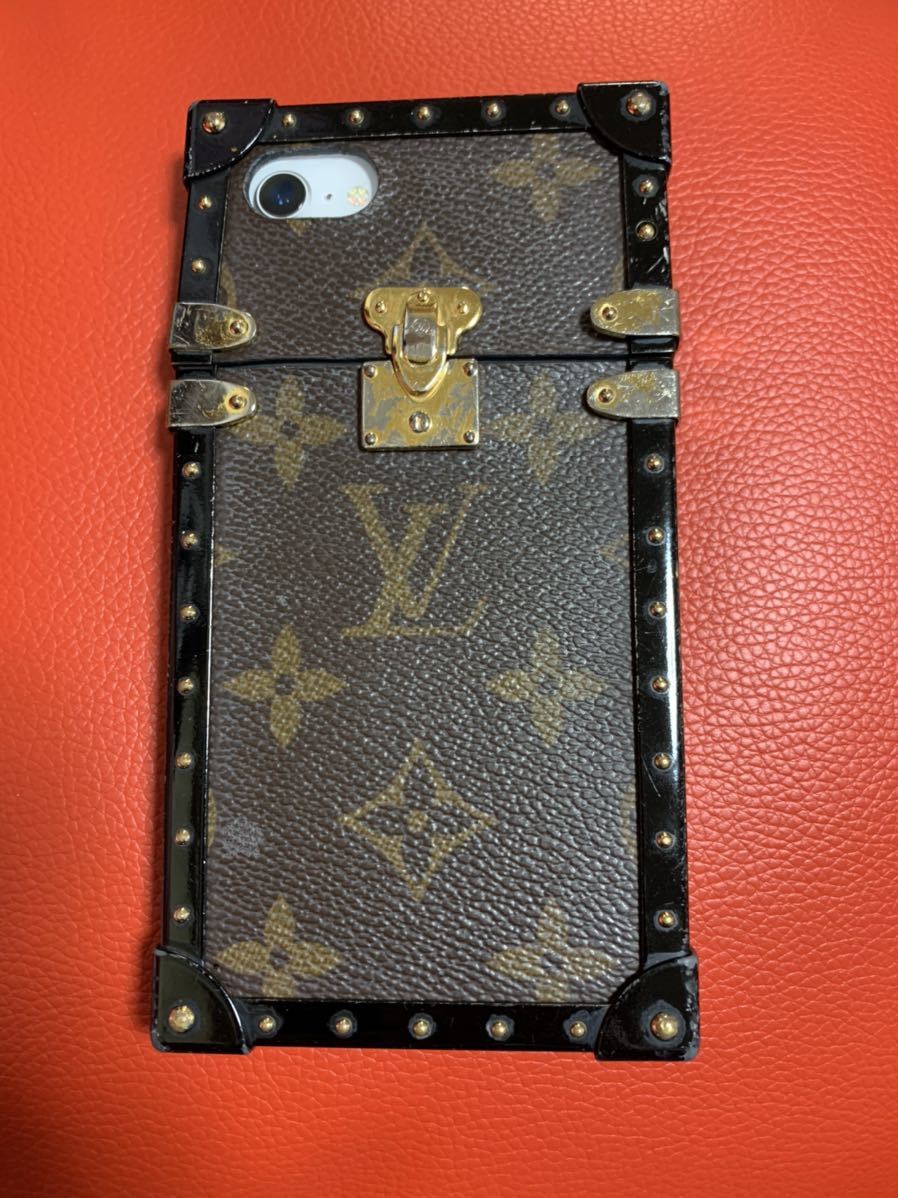 * Louis Vuitton монограмма I багажник iphone 7,8 кейс покрытие M64479** iPhone SE 2 поколение .. использование * оригинал. Vuitton подлинный товар *