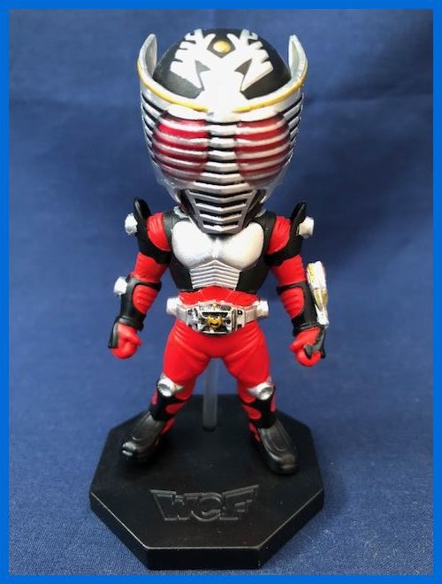 ★コレクタブルフィギュア　仮面ライダー龍騎　美品！★_画像1