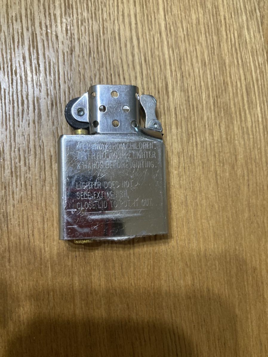 【ほぼ新品】初期モデル　天空の城ラピュタ ロボット兵 メタルフェイス ZIPPO 送料無料　希少品_画像4