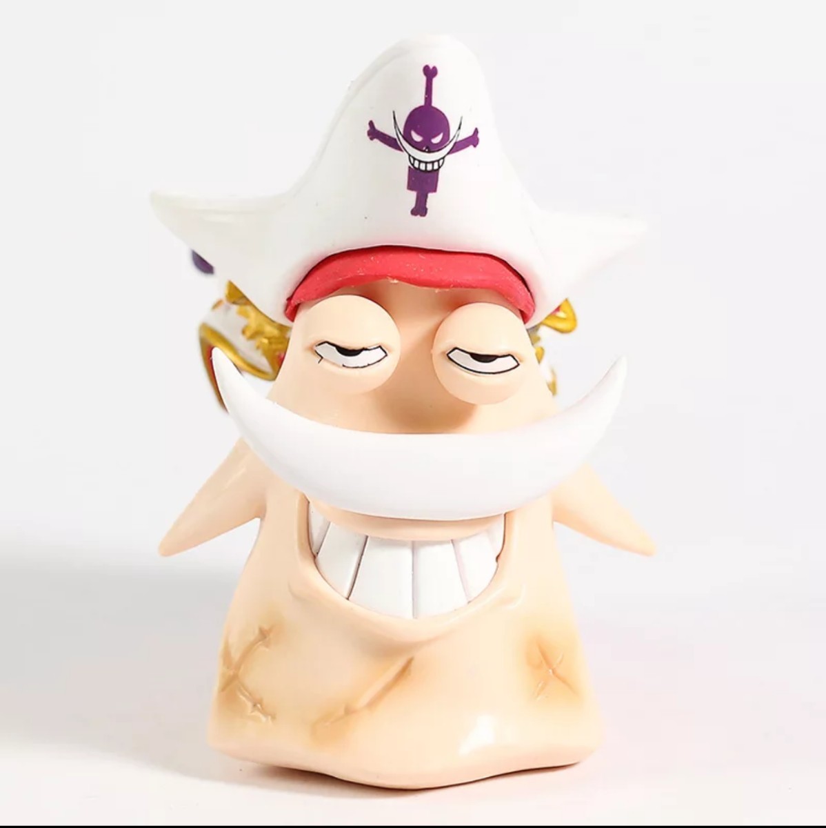 Paypayフリマ ワンピースでんでん虫フィギュア 白ひげバージョン Paypayフリマ ワンピースでんでん虫フィギュア 白ひげバージョン