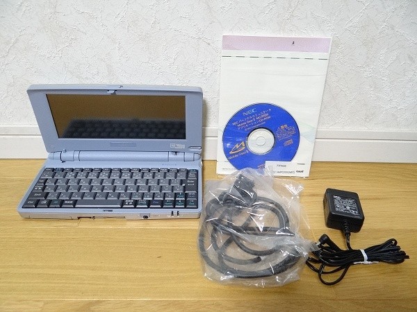 希少 NEC パーソナルコミュニケータ Mobile Gear Ⅱ 32MB MC/R550 Windows Powered 当時物_画像2