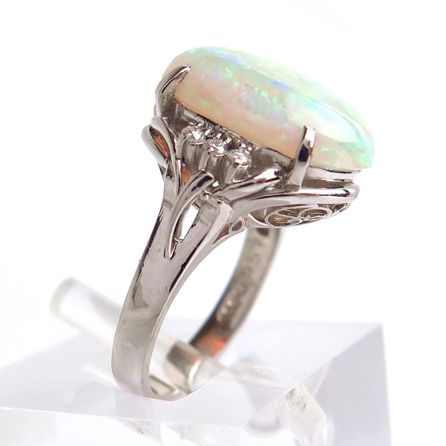 Pt900 ☆ プラチナ 指輪 リング オパール4.590ct ◇ダイヤモンド0.090ct サイドストーン 10月 誕生石 ○8号 ◇鑑別書付き【】/10019611 天然グリーントルマリン 4.590ct