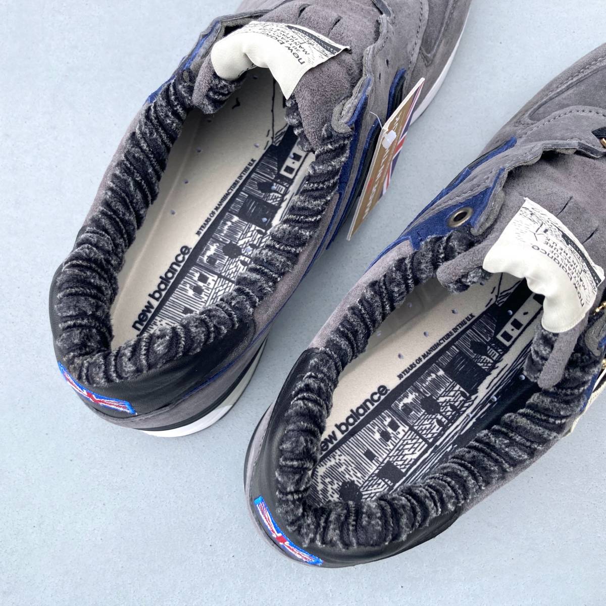 フリンビー工場30周年記念 UK製 NEW BALANCE M576RBT グレー×ブラック×ブルー US9.5D 27.5cm スエード ベロア 限定 新品 イギリス英国製_画像4