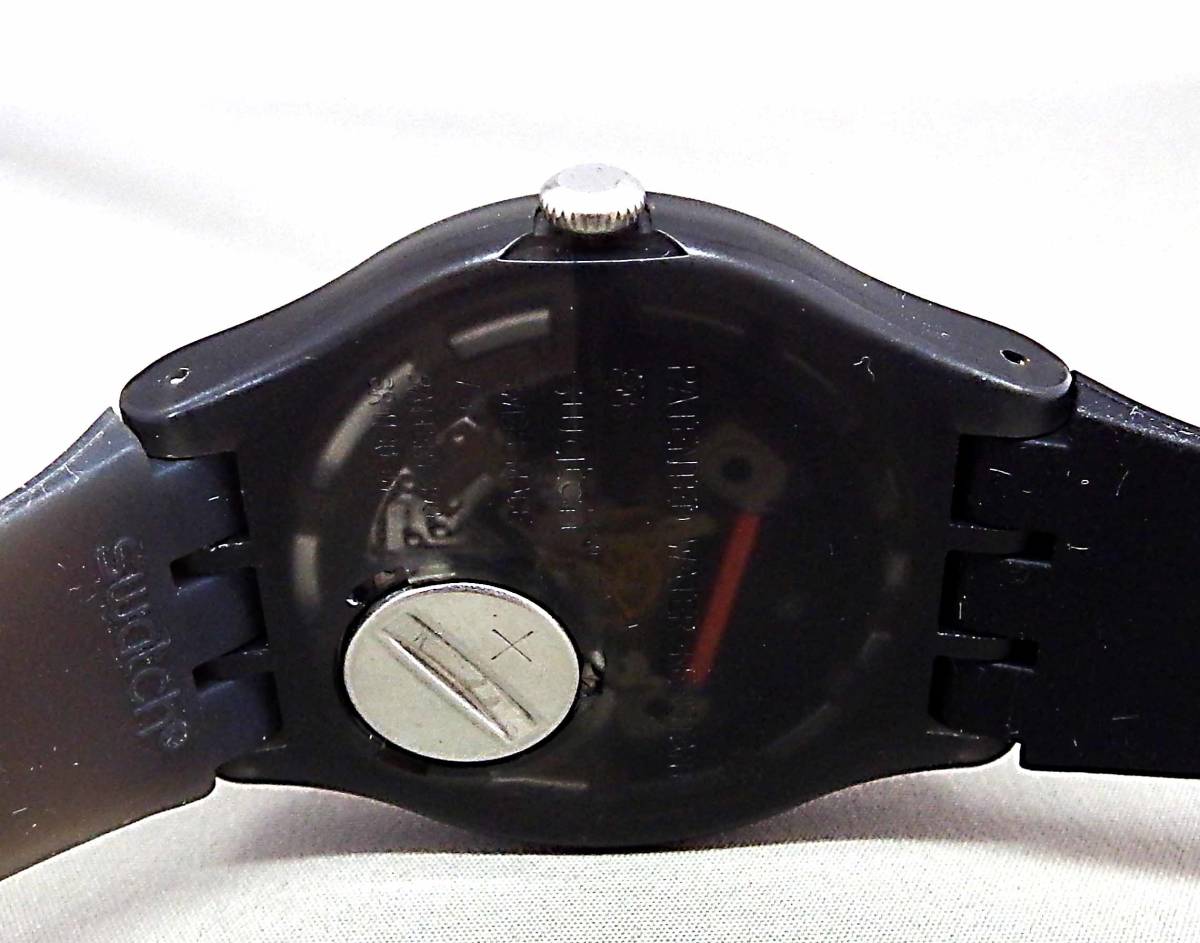 EU-0176■swatch スウォッチ メンズ腕時計 3針 2015年製 SUOB116 DIP BLACK 中古_画像4