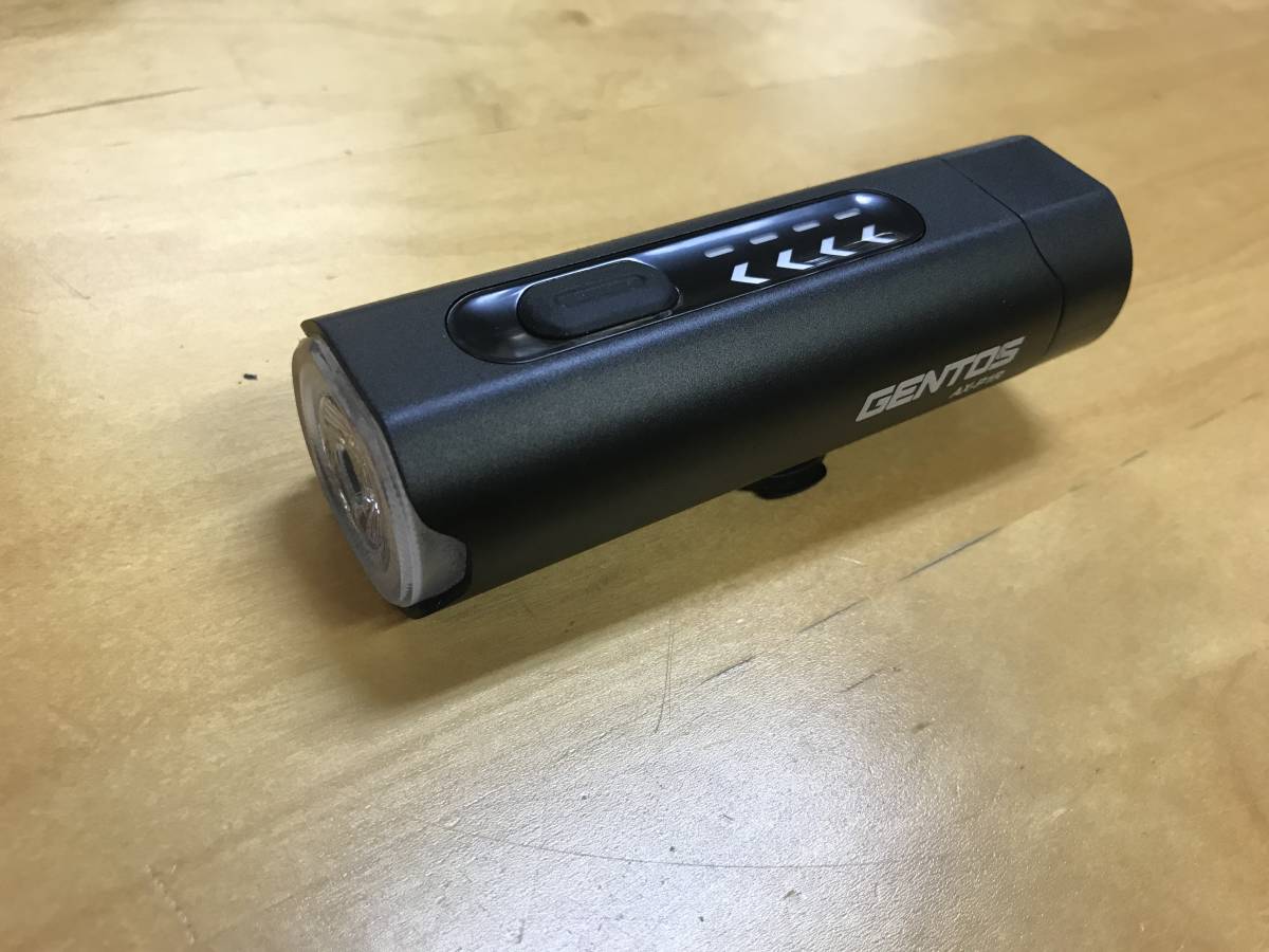 オープニング 大放出セール AX-P1R GENTOS BIKE バイクライト USB充電式 外部機器への給電可能 ジェントス LIGHT その他