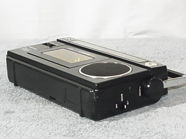 三洋電機 SANYO 【MR-1800(B)】 2バンド ポータブル ラジカセ 三洋電機 SANYO 【MR-1800(B)】 2バンド ポータブル ラジカセ