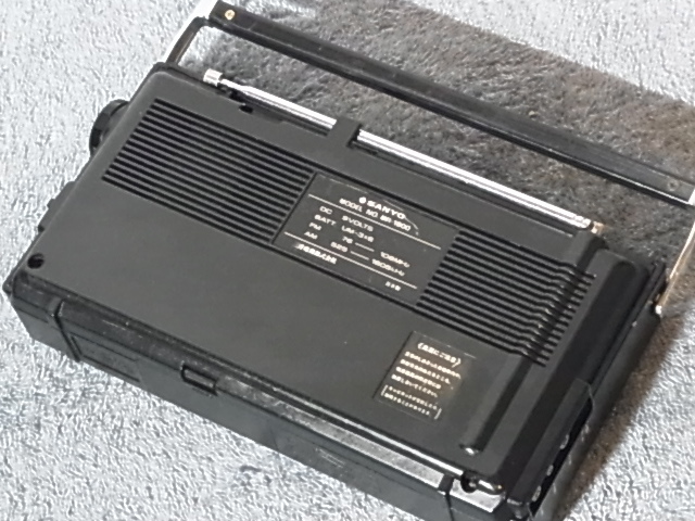 三洋電機 SANYO 【MR-1800(B)】 2バンド ポータブル ラジカセ 三洋電機 SANYO 【MR-1800(B)】 2バンド ポータブル ラジカセ