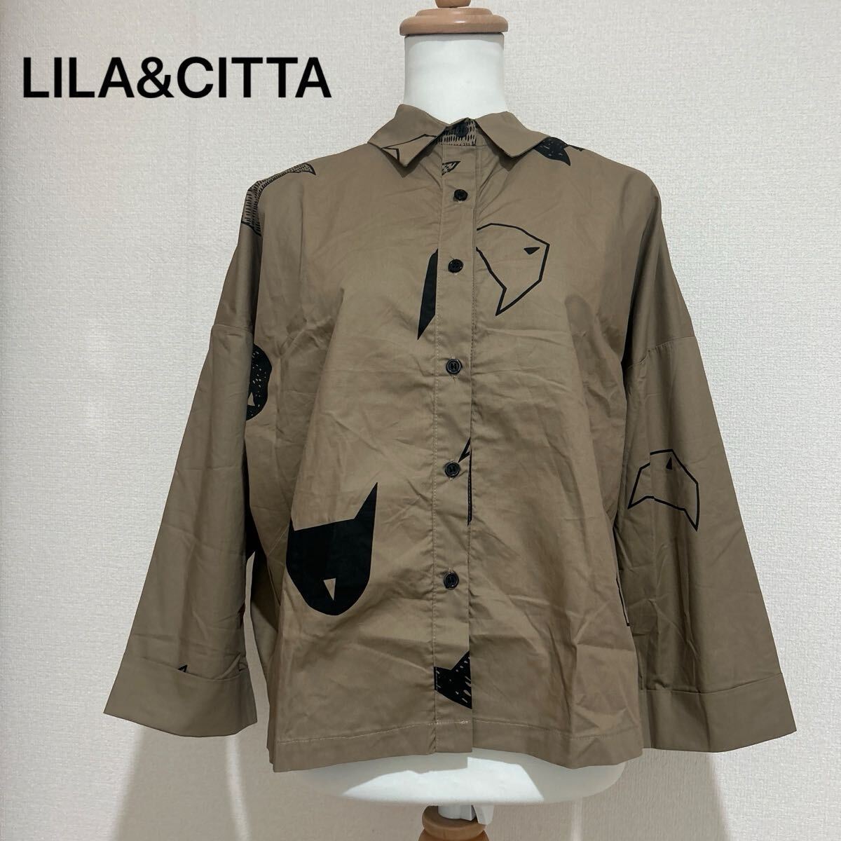 新品 タグ付き 未使用品 定価7,500円 LILA&CITTA シャツ ブラウス 七分袖 総柄 アニマル ブラウン茶色 ブラック 黒 フリーサイズ_画像1