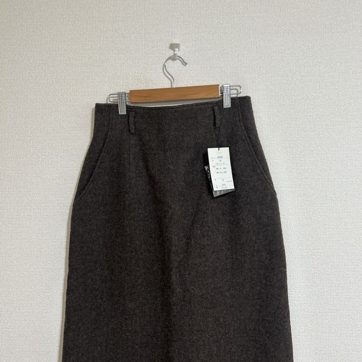 定価17,000円 新品 タグ付き 未使用品 coulage スカート ロング丈 タイトスカート きれいめ 起毛 秋冬 ウール100% ブラウン 茶色 Mサイズ_画像2