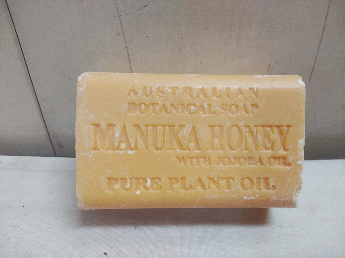 開(kāi)封済み　レターパックP／オーストラリアン ボタニカルソープ【 GOATS MILK?LEMON GRASS?MANUKA HONEY 】3種セット 未使用在庫(kù)品 欠け有