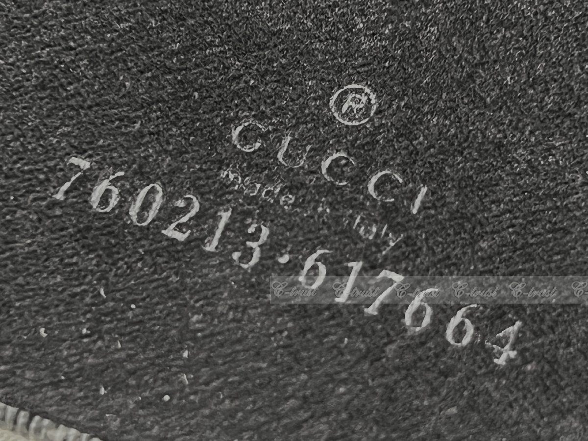 L814.. GUCCI グッチ iPhone 15Pro ケース スマホ GG スプリーム キャンバス ロゴ イタリア製 ★ 8713 ネイビー＆グレー_画像9