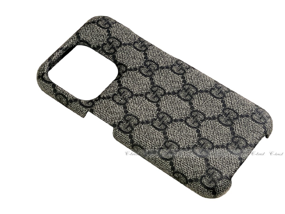 L814.. GUCCI グッチ iPhone 15Pro ケース スマホ GG スプリーム キャンバス ロゴ イタリア製 ★ 8713 ネイビー＆グレー_画像3