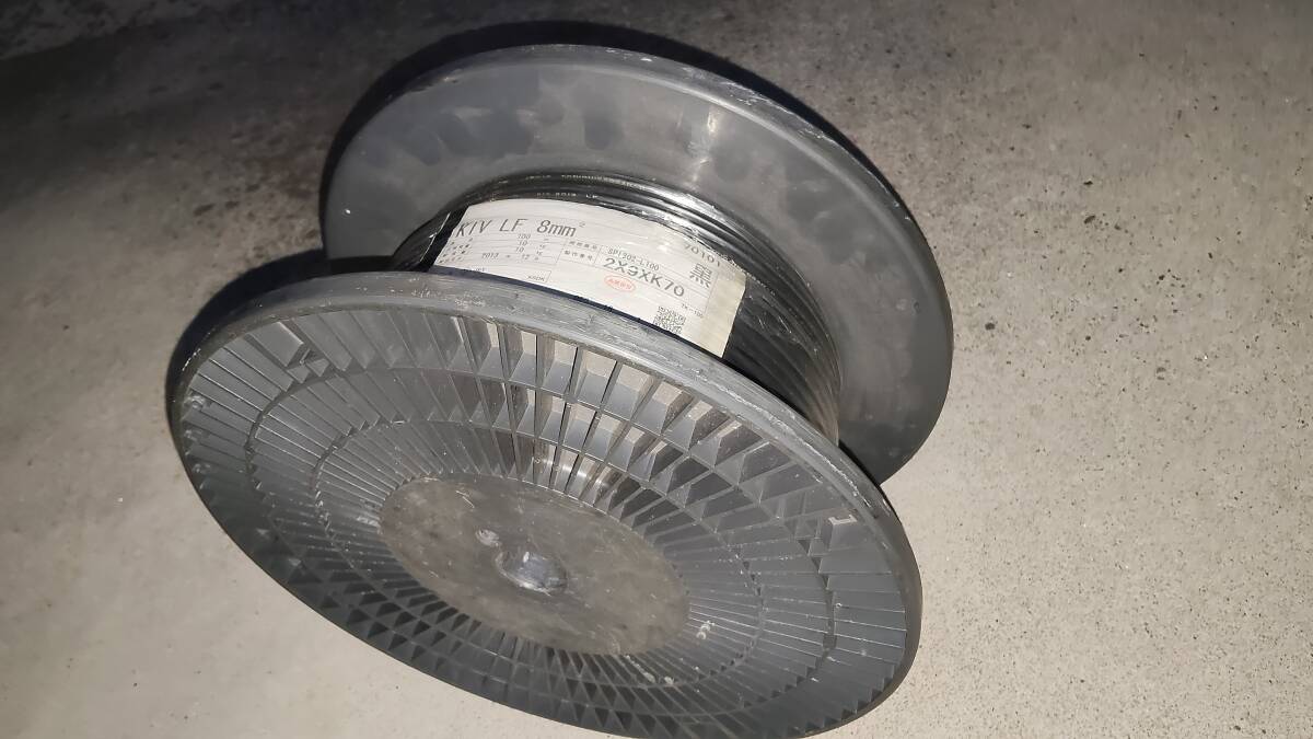 ★新品★　東日京三電線　KIV LF 8S 100メートル巻き　黒色　8スケ　8mm アマチュア無線　CB無線 　アース配線　ラジアル_画像3