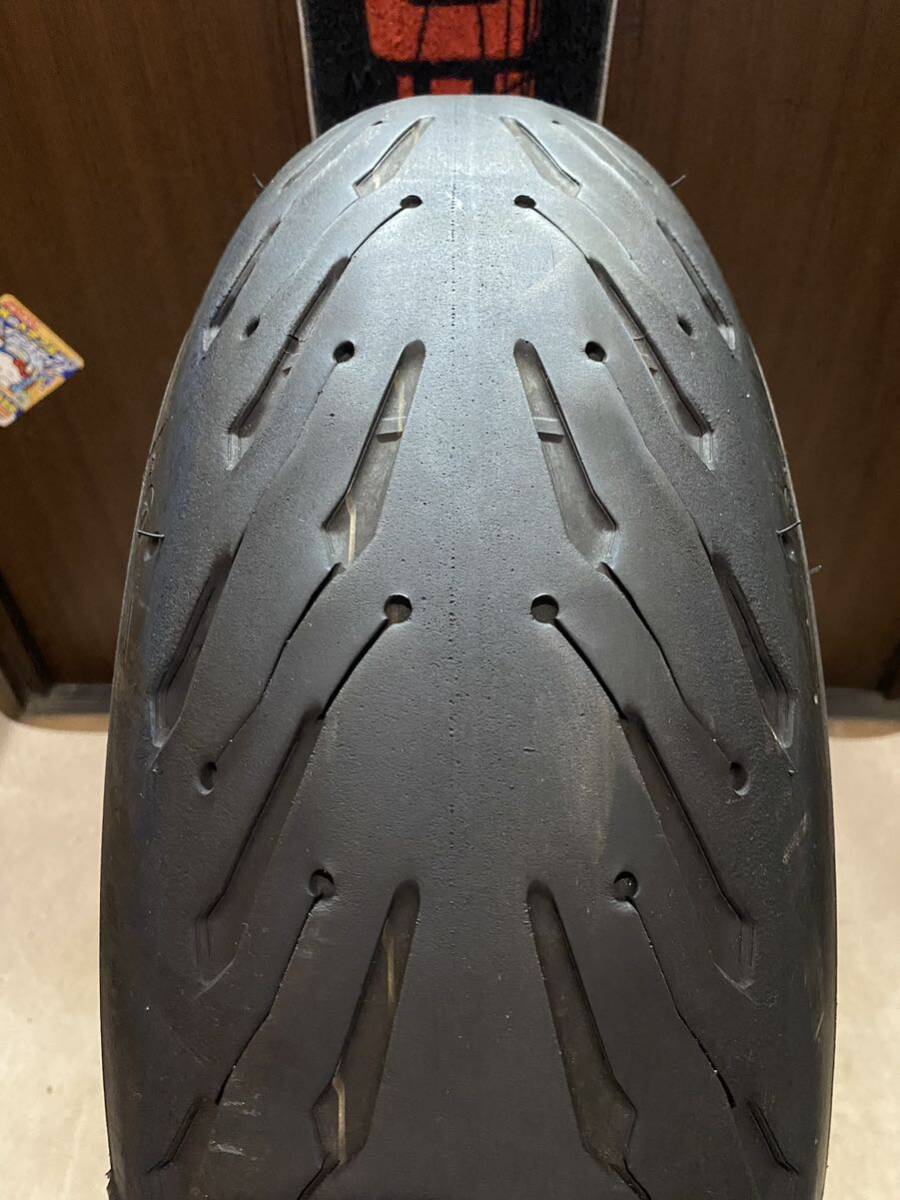 中古MCタイヤ MICHELIN 2CT+ ROAD5 GT 190/55ZR17 ミシュラン ロード5 190 55 17 4419 A3385_画像1