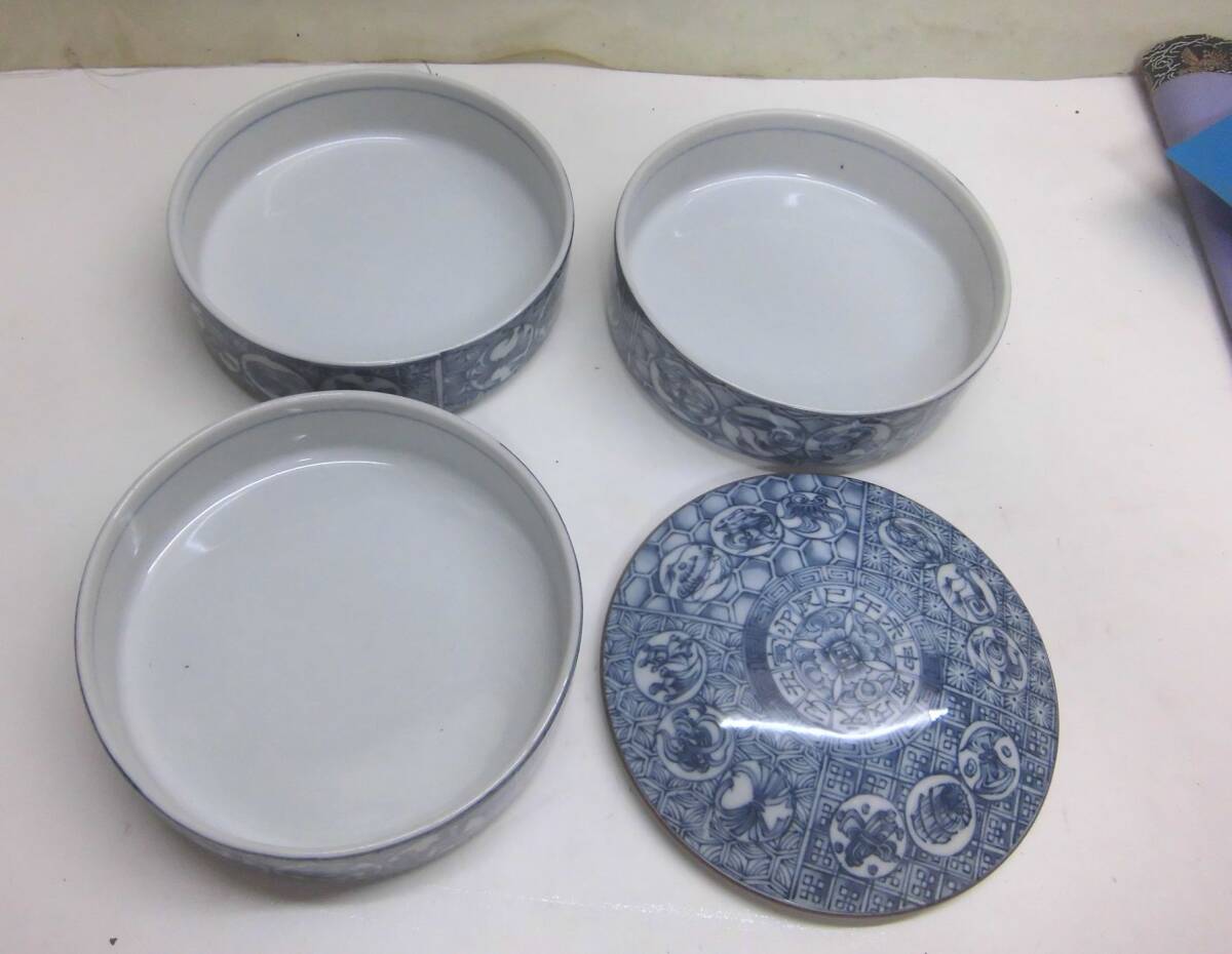 美濃国大吉窯造 重ね鉢 蓋付き 三段 重箱 セット 高さ16cm 直径15cm 保管品_画像4
