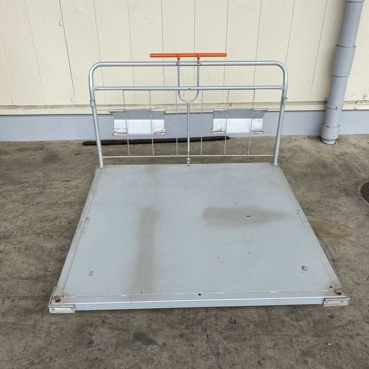 【引取限定】ブレーキ付 1150x1100mm 手押し台車 物流 運送 倉庫 キャスター固定 マテハン パレット用 ネステナー用 TBDY0077_画像2