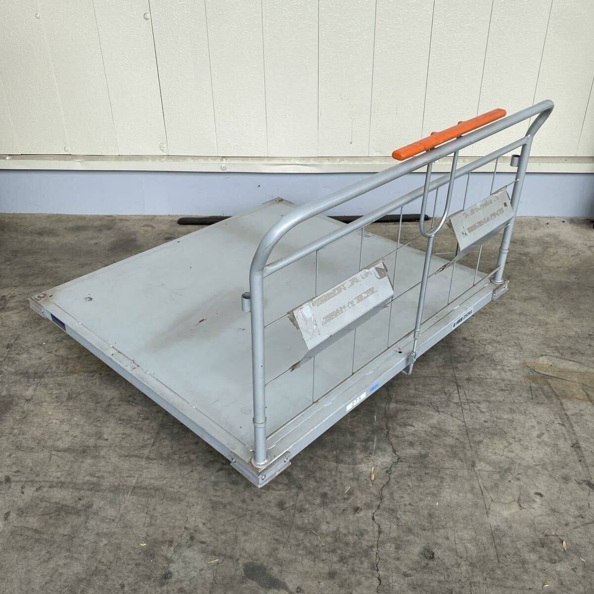 【引取限定】ブレーキ付 1150x1100mm 手押し台車 物流 運送 倉庫 キャスター固定 マテハン パレット用 ネステナー用 TBDY0077_画像6