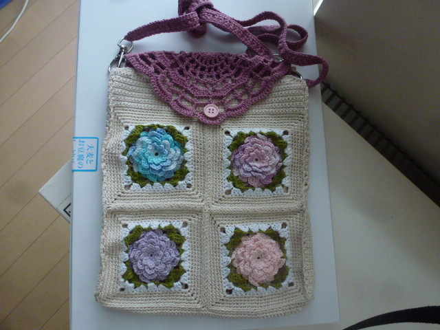 ◇　レース編み　小さなバック　◇