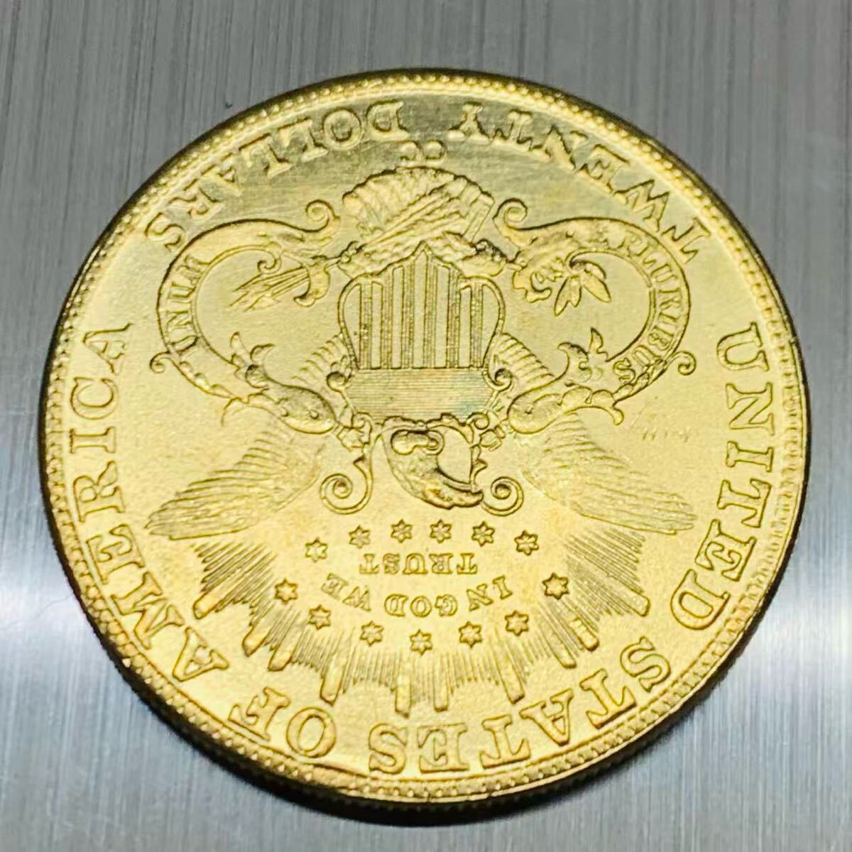 極美品 希少 アメリカ 自由の女神 1879年 20ドル イーグル 記念硬貨 リバティ 古銭 海外コイン 金貨 コレクション 収蔵品 硬貨 金貨 9431_画像2