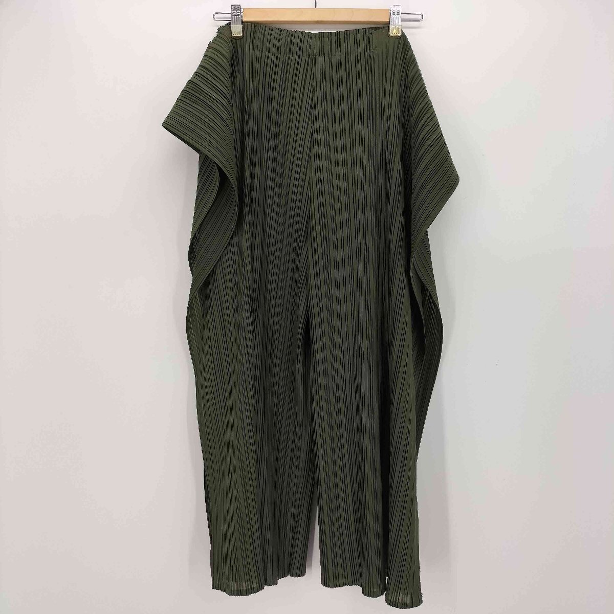 EBONY(エボニー) 立体 プリーツ ワイド パンツ レディース 表記無 中古 古着 0224_画像2