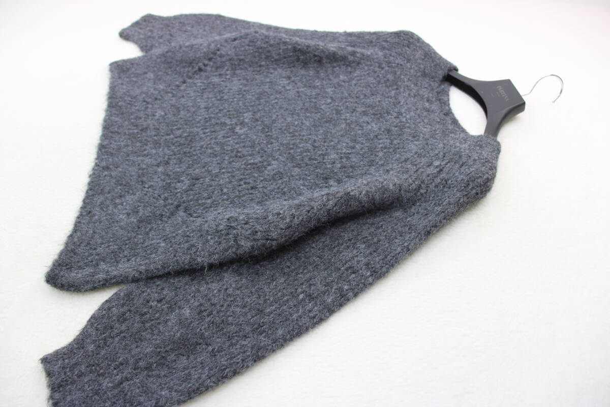 6087 新品 ウール混起毛ワイドネックプルオーバー チャコールグレーFサイズ_画像1