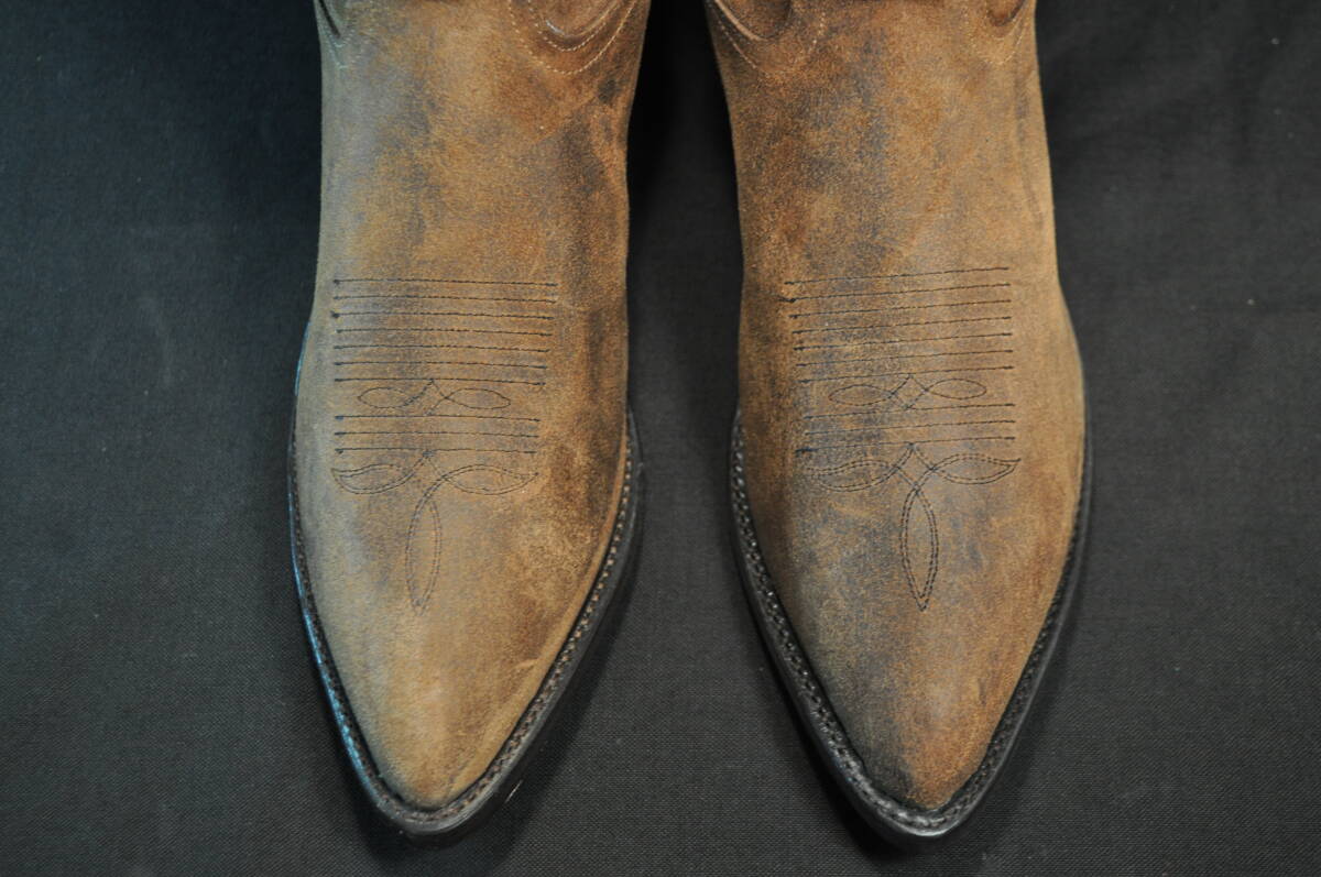 新品　デッドストック　廃盤　トニーラマ　ウエスタンブーツ　ベージュ　オイルスエード(油を滲み込ませた、防水)　8.5D_画像2