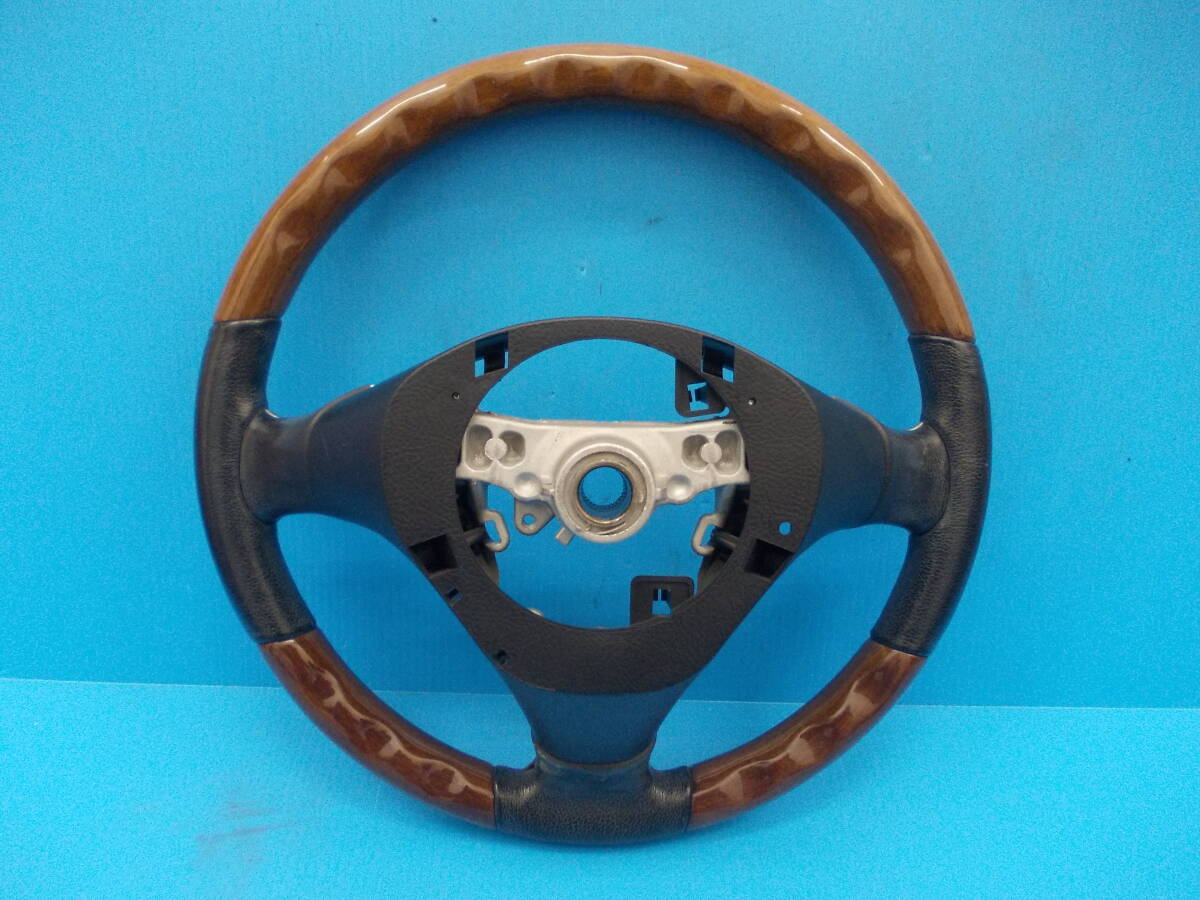 ■中古■L650S/ミラ・ジーノ　ダイハツ純正　MOMO/モモ　木目/ウッド　レザーハンドル/ステアリングホール　シフトノブ付き_画像7