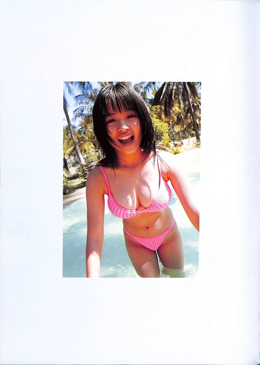 桐村萌絵　写真集　変身しちゃうZO お宝トレカ付き未開封_画像8