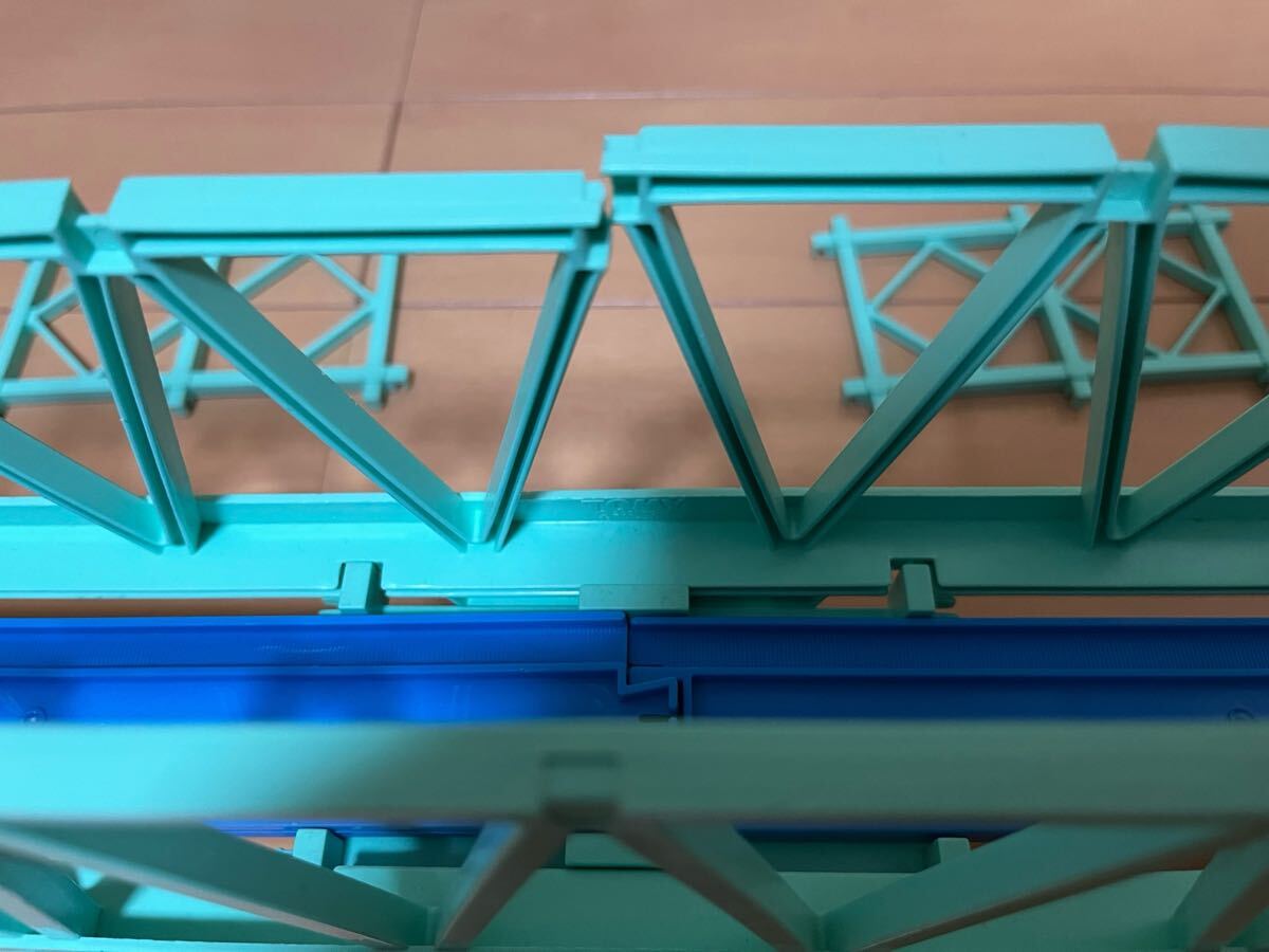 ★プラレール★ 大鉄橋と高架トンネルの高架レールセット(大鉄橋部分に折れがあります。)_画像9