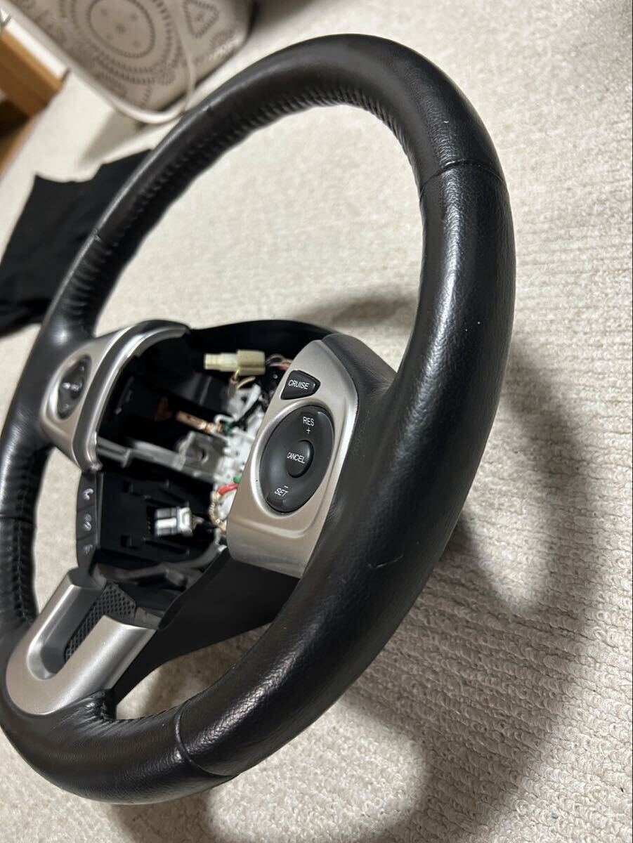 Honda N-BOX/ slash оснащен обогревателем руль в кожаной оплетке