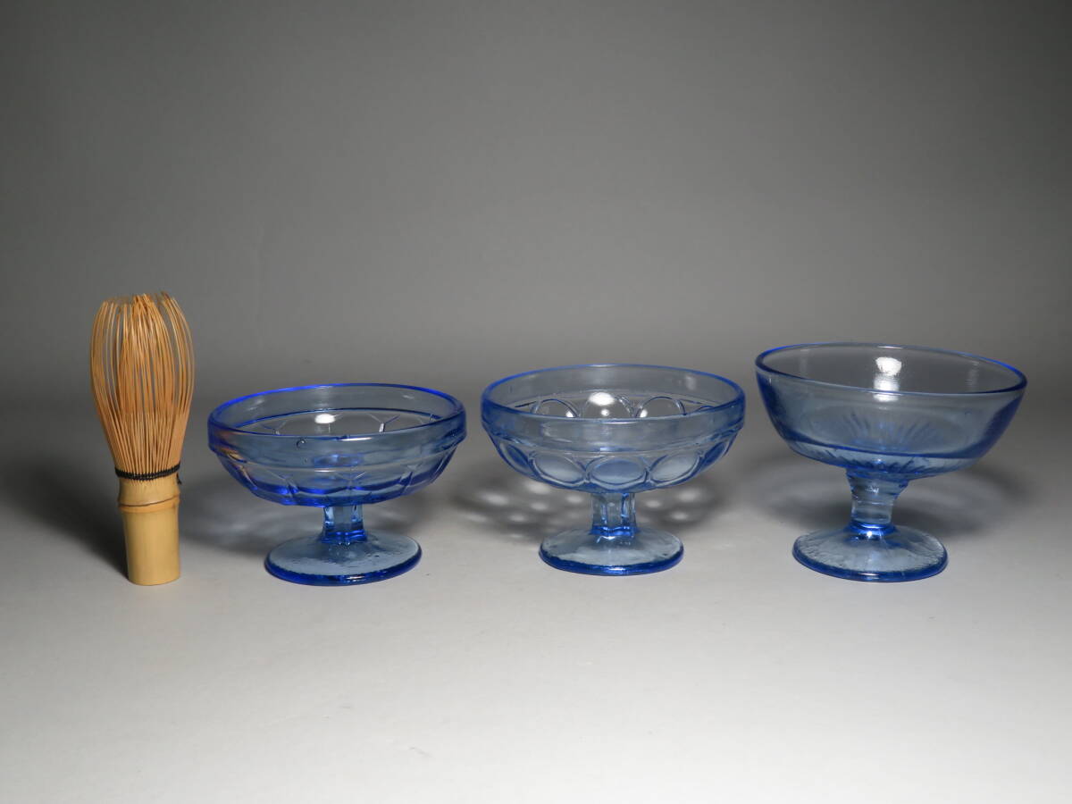 1円スタート~ 明治~大正レトロ 青 氷コップ/アイスカップ 3客 気泡/手吹きガラス 色硝子ガラス ウランガラス アンティーク102315_画像8