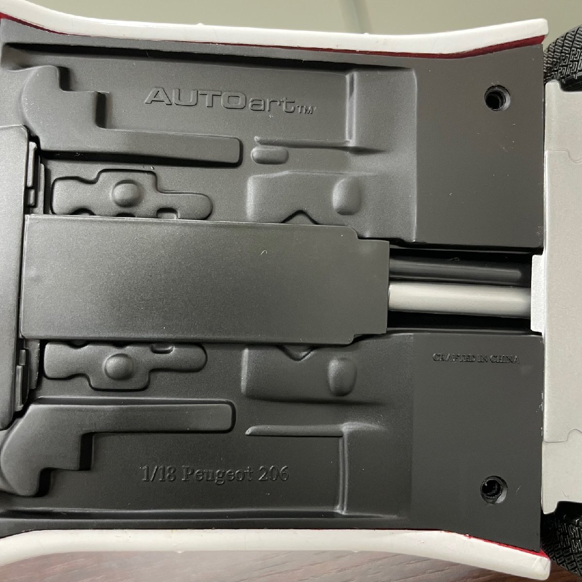 ■AUTOart 1/18 PEUGEOT 206 プジョー オートアート ミニカー 車 現状品□■22_画像8