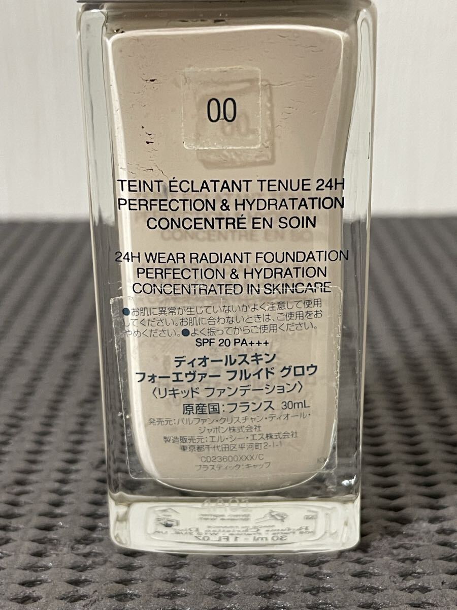 N5J395◆ クリスチャンディオール ディオールスキン フォーエヴァー フルイド グロウ 00 リキッドファンデーション 30ml_画像3