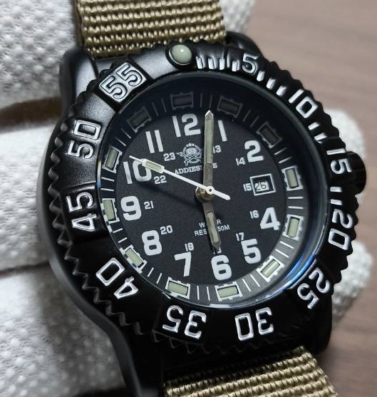 黒緑nato addiesdive ミリタリーウォッチ ルミノックス LUMINOX オマージュ クォーツ タフネス サバゲー 特殊部隊 ネイビーシールズ_画像5