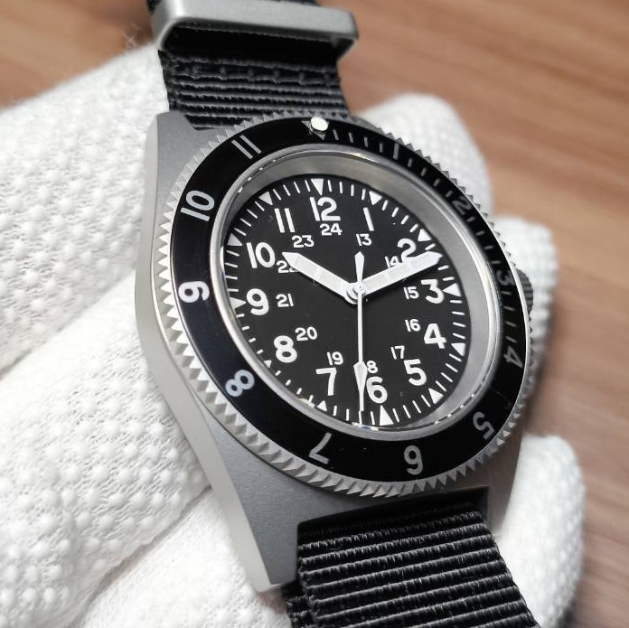 NO LOGO ベンラス タイプ 2 オマージュ ミリタリーウォッチ MIYOTA クォーツ ブラックカラー ウォルサム ドイツ軍 NWC NAVAL WATCH ナバル_画像3