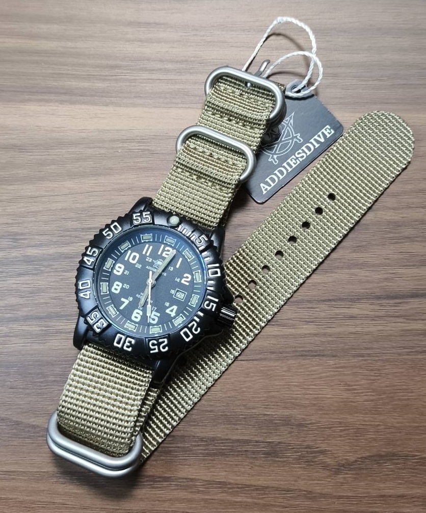 黒緑nato addiesdive ミリタリーウォッチ ルミノックス LUMINOX オマージュ クォーツ タフネス サバゲー 特殊部隊 ネイビーシールズ_画像2