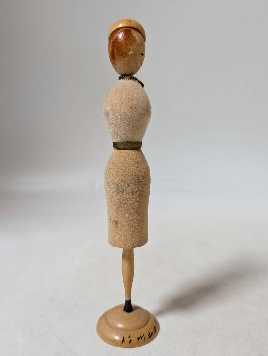 64 溫泉土産 信州山田溫泉 バスガイド？ 女性 制服 創(chuàng)作こけし 日本人形 郷土人形 伝統(tǒng) 郷土玩具 スチュワーデス