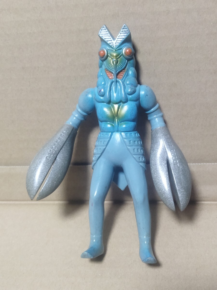 レトロ 当時物 バンダイ 1983年 バルタン星人 ソフビ フィギュア ウルトラ怪獣　_画像1