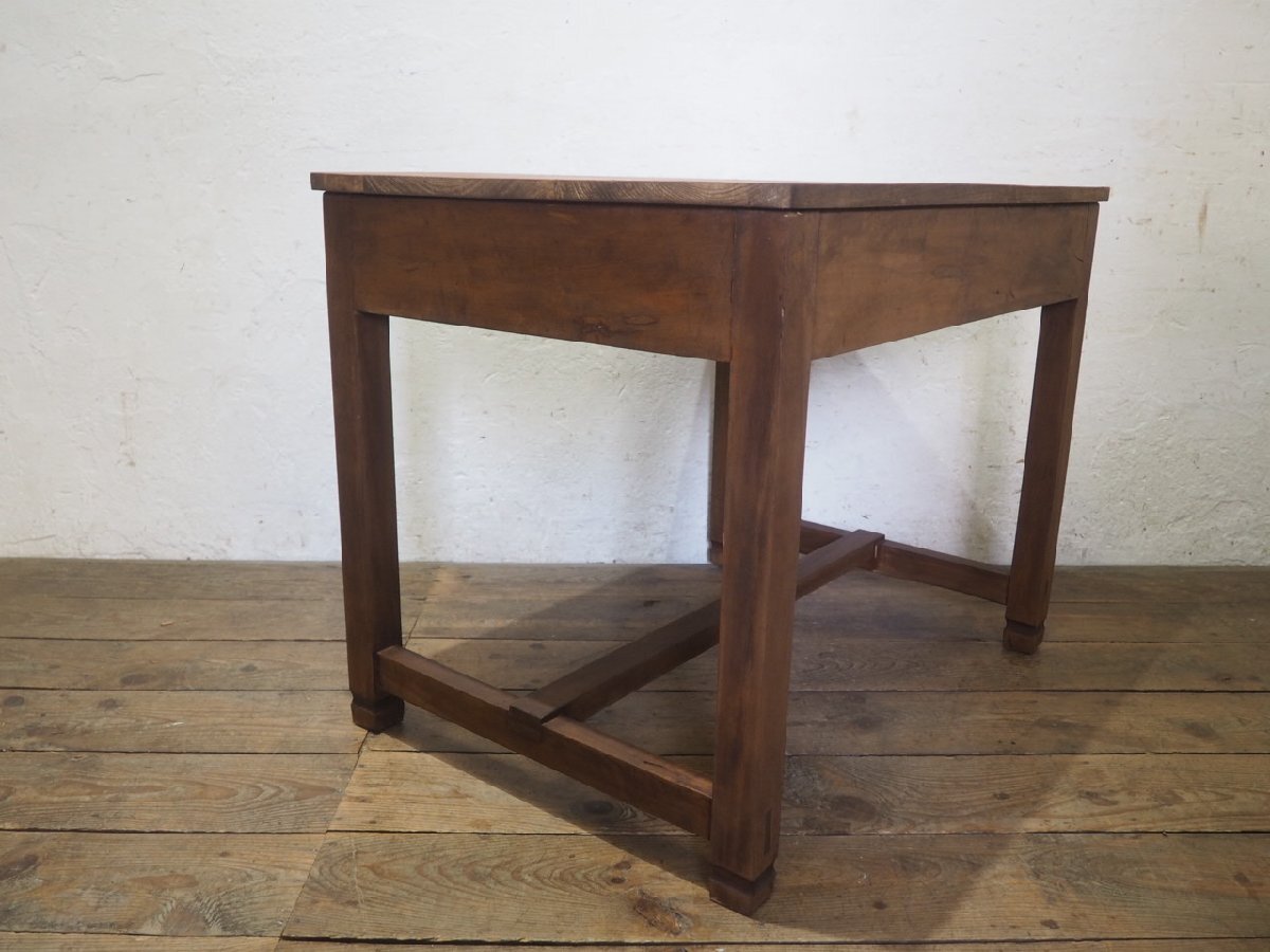 タ荷W1955◆天板W86,5cm×D62cm◆ビンテージ◆ナラ材の古い木製テーブル◆平机 展示台 学習机 勉強机 作業台 デスク カフェ レトロO(ヤC)松_画像9