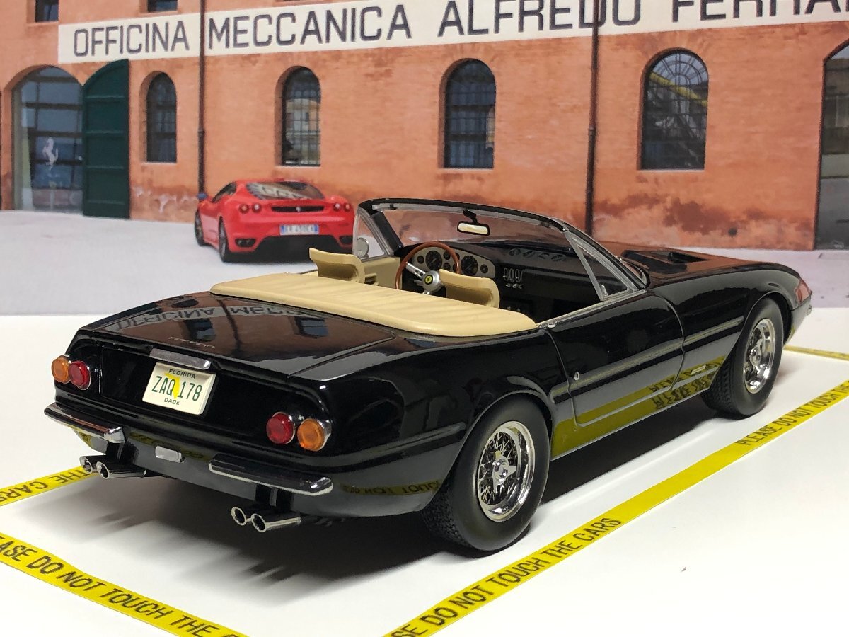 KK scale 1/18 Ferrari 365 GTS/4 Daytona Spider 1969 ブラック ダイキャスト製　フェラーリ_画像2
