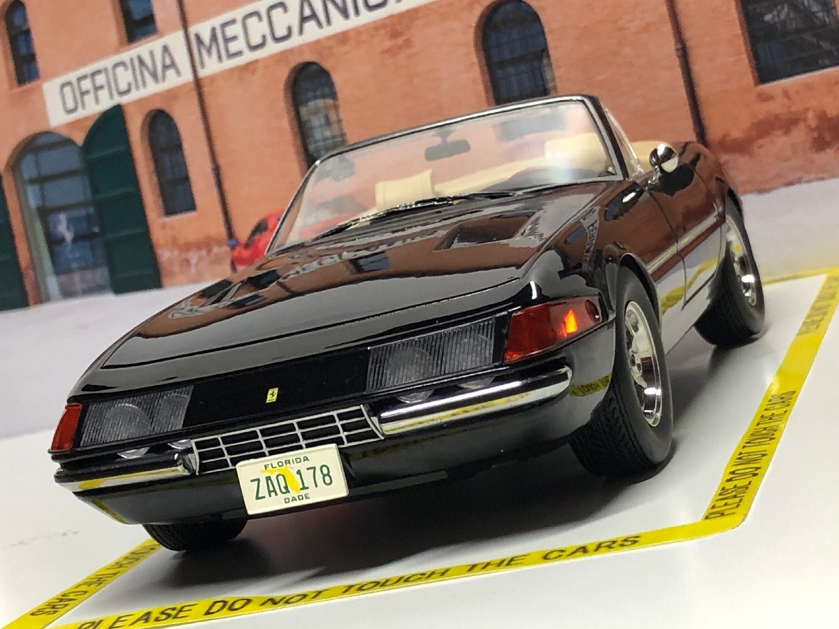 KK scale 1/18 Ferrari 365 GTS/4 Daytona Spider 1969 ブラック ダイキャスト製　フェラーリ_画像6
